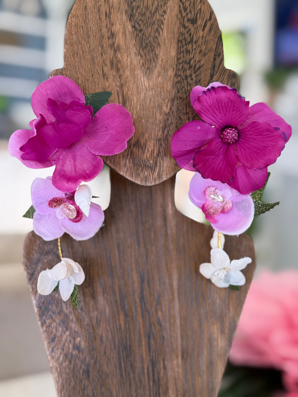 Bloom- 3 Flowers, add Shell -Magenta