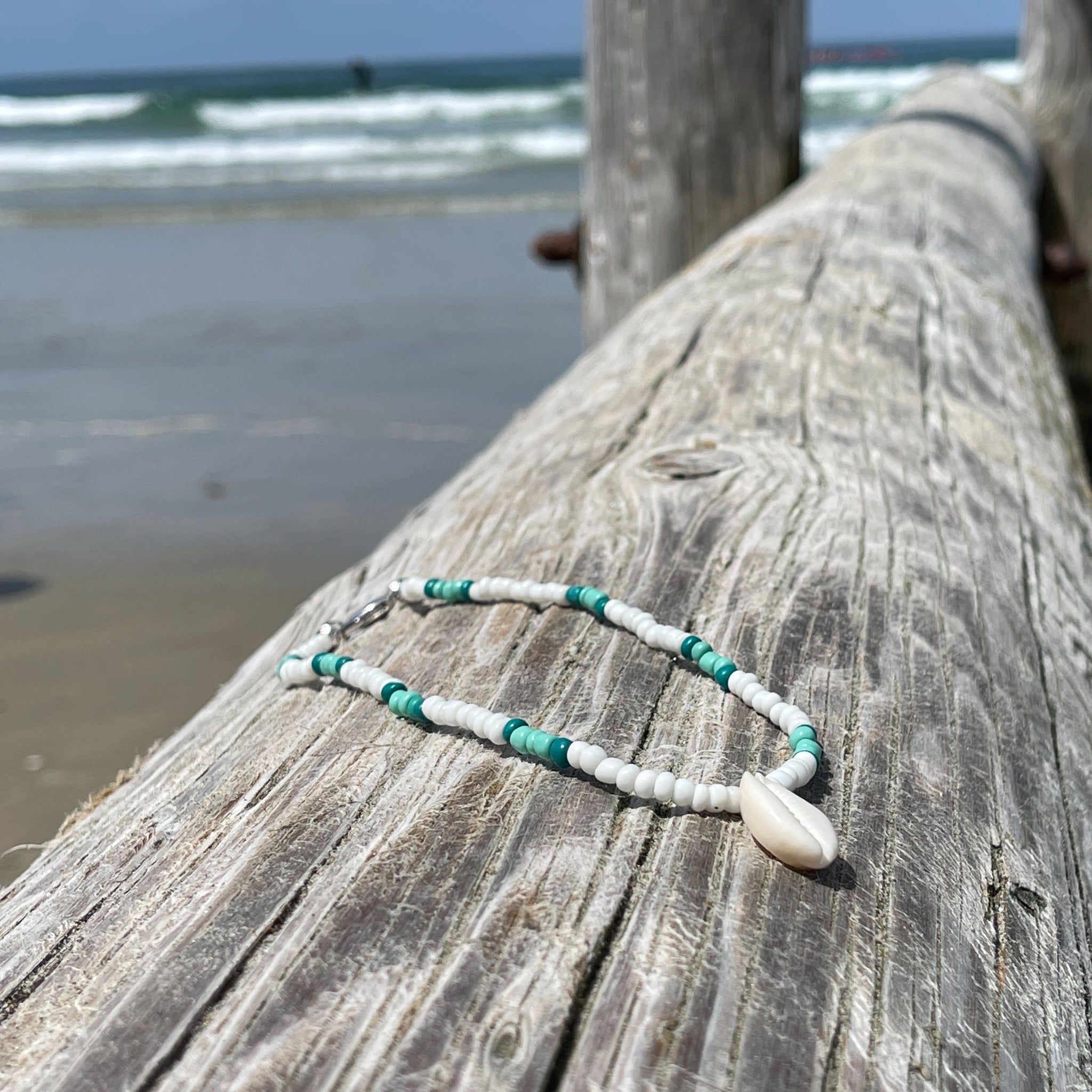 Green and White Striped Necklace/Anklet/Bracelet