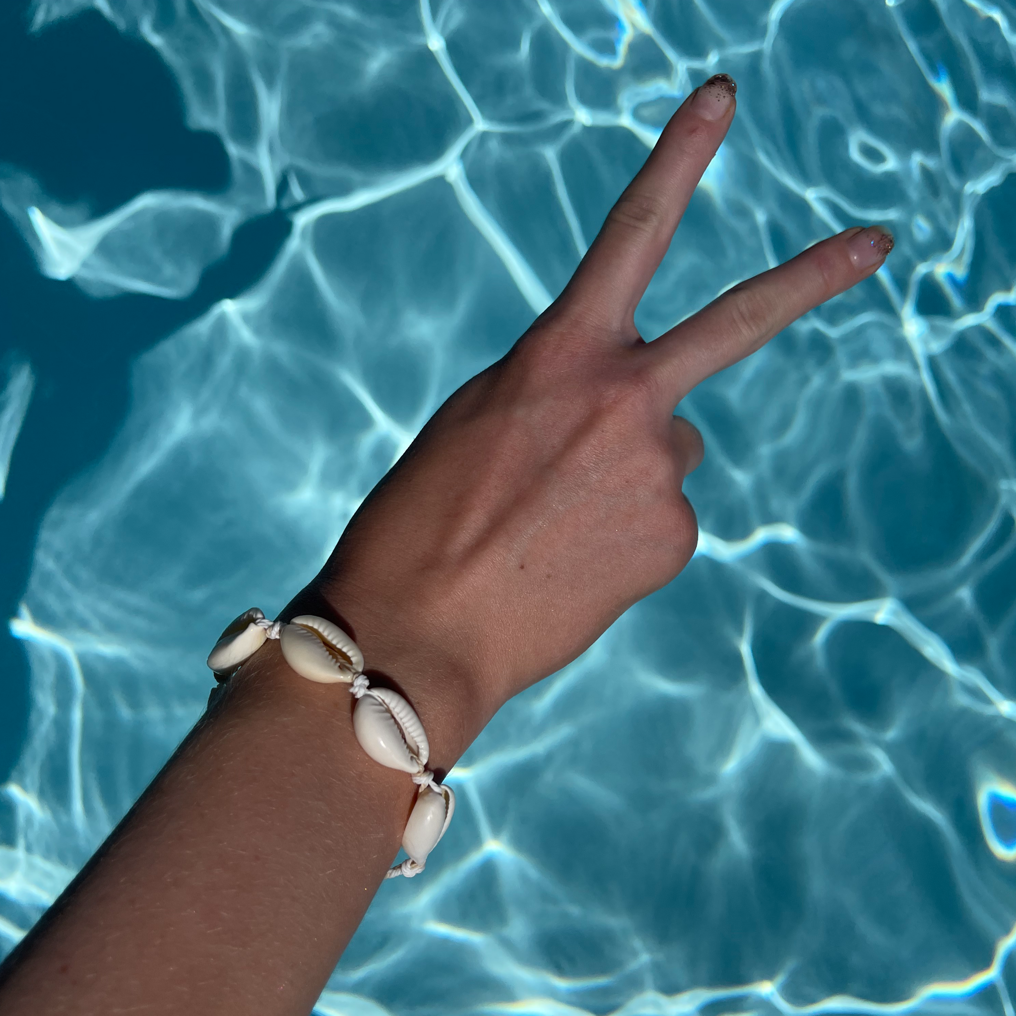 Simple Cowrie Shell Bracelet/Necklace/Anklet