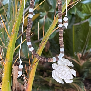 MOP Turtle Necklace