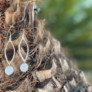 Cat Eye Flat Pearl Drops