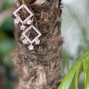 Hula Diamonds
