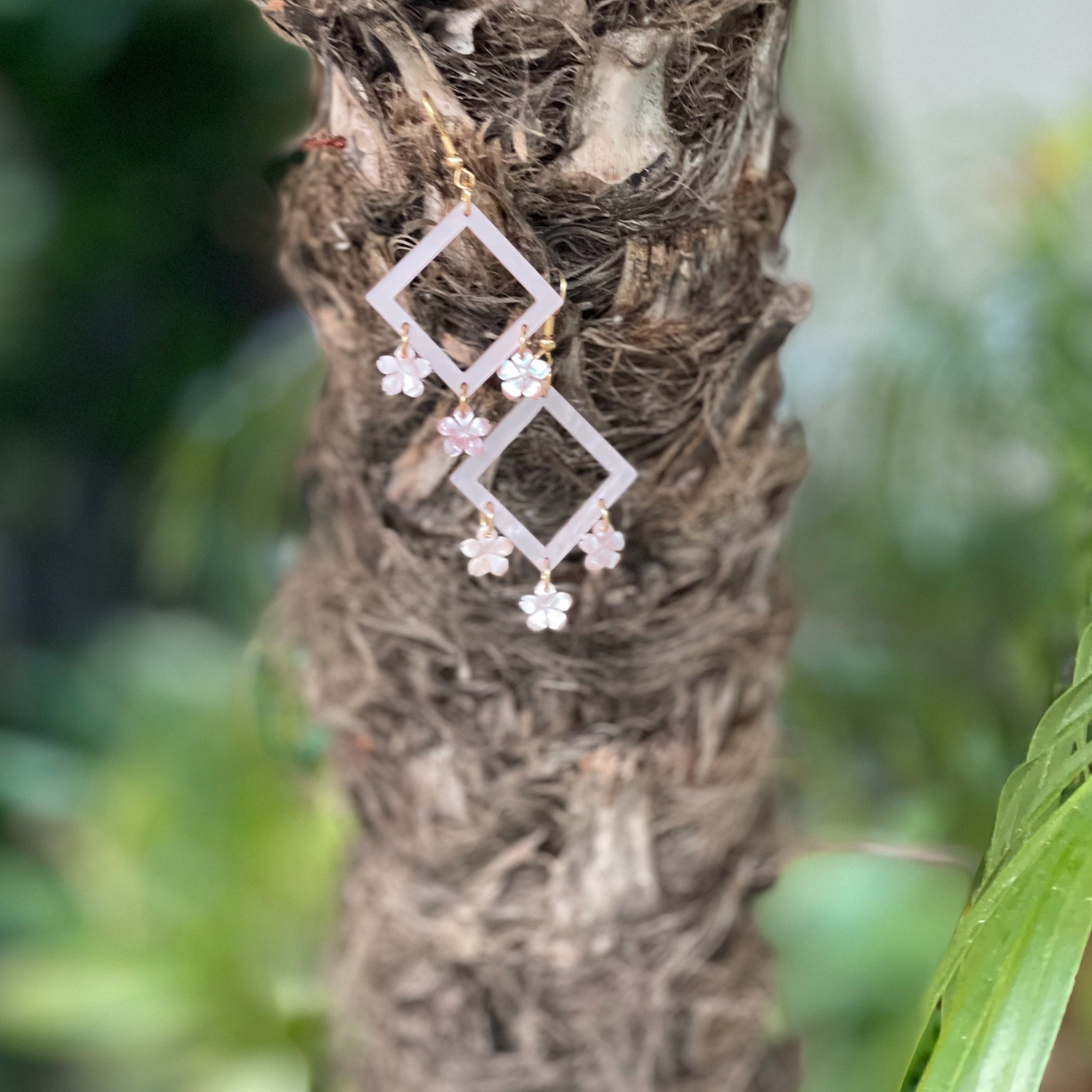 Hula Diamonds