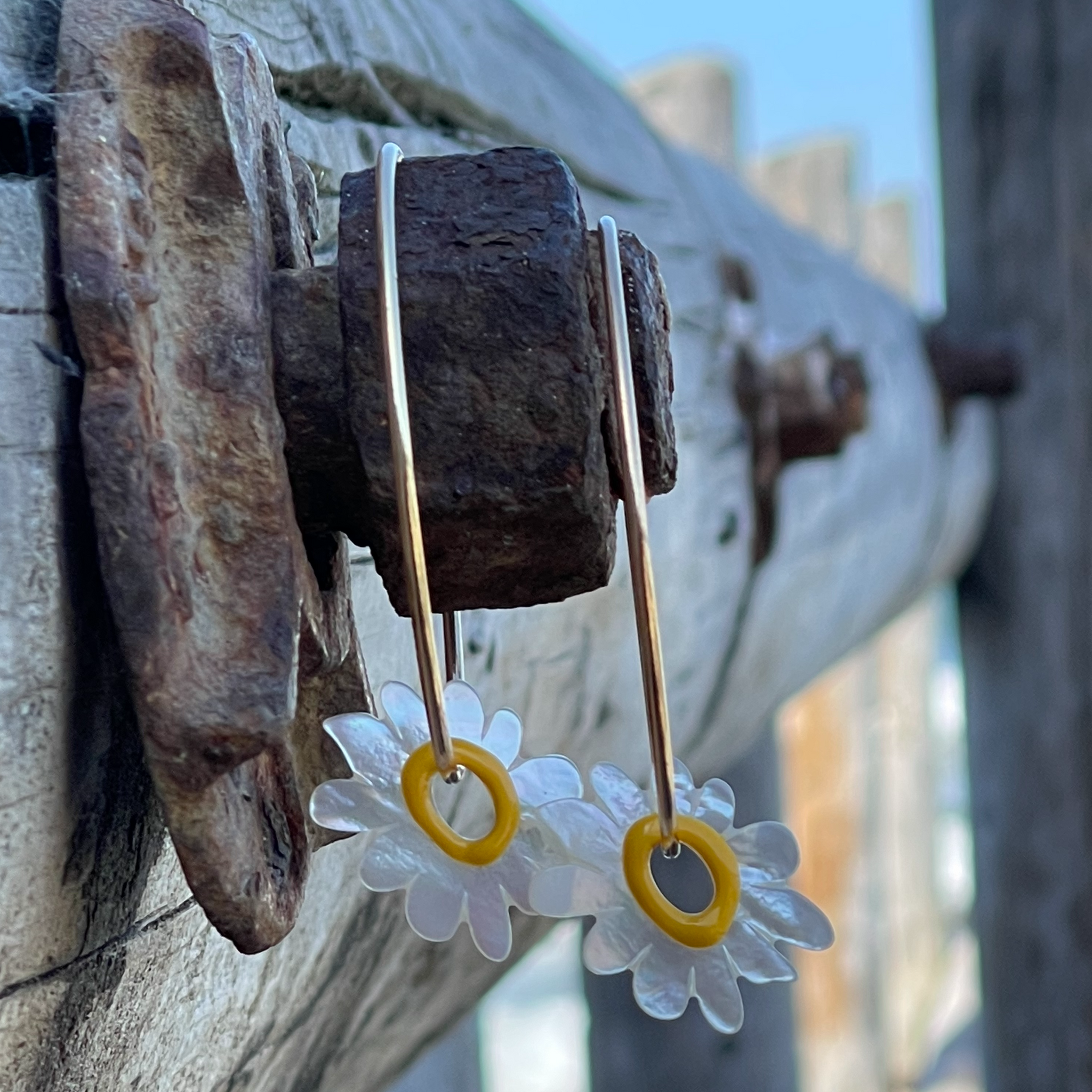 MOP Daisy Hoops