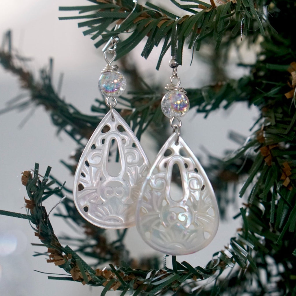 Carved Mother of Pearl Teardrops