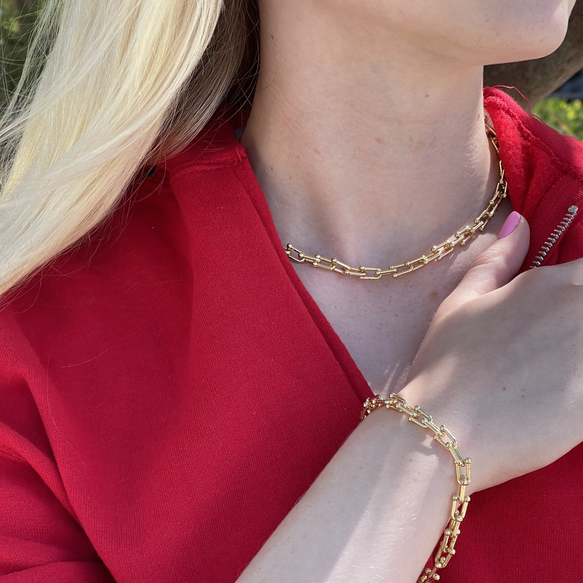 Gold U Chain