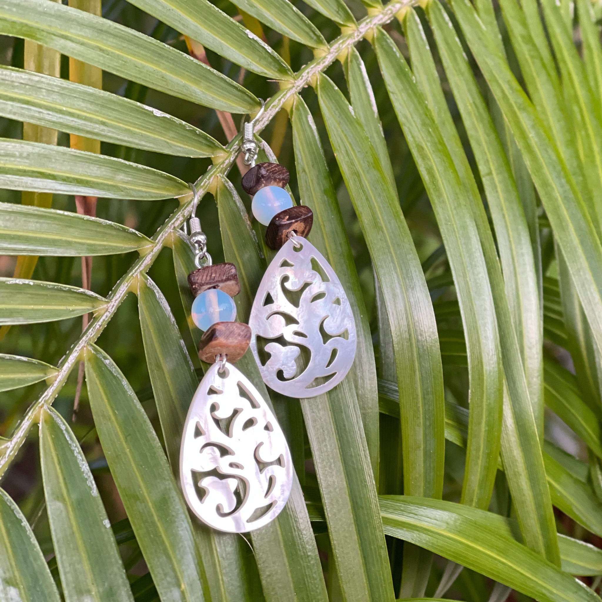 MOP Carved Teardrops